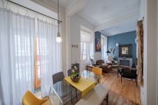Apartamento em Lisboa - Apartamento Baixa 2Q/2CB | Varanda |... Apartamento em Lisboa - Apartamento Baixa 2Q/2CB | Varanda |...