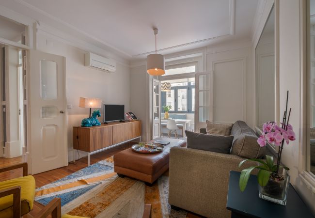 Apartamento em Lisboa - Beautiful and Spacious apartment with Terrace