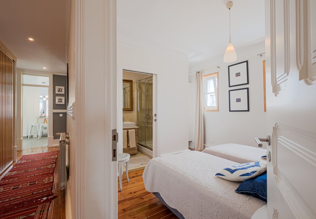 Apartamento em Lisboa - Apartamento Central 4Q/3CB  Vistas | Elevador | Terraço