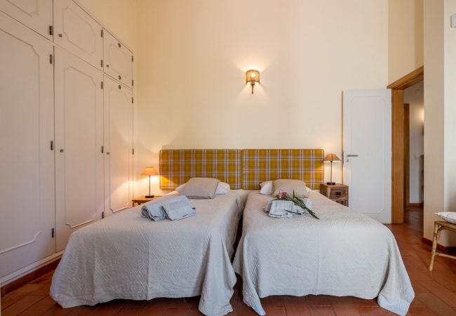 Villa in Quarteira - Villa Morbey - Algarve Villa in Quarteira - Villa Morbey - Algarve