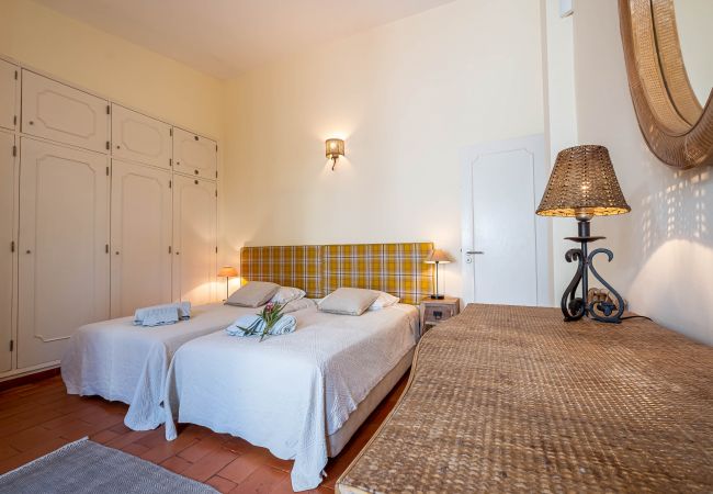 Villa in Quarteira - Villa Morbey - Algarve Villa in Quarteira - Villa Morbey - Algarve