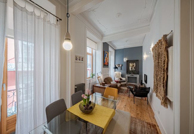 Apartment in Lisbon - Great Apartment in the Old Town III