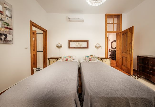Apartment in Lisboa - Classic Family Friendly Central Apartment in Baixa Apartment in Lisboa - Classic Family Friendly Central Apartment in Baixa