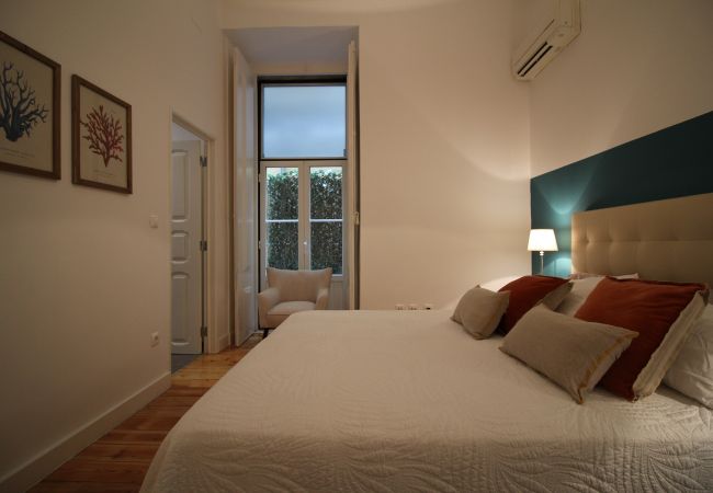 Apartment in Lisbon - Beautiful apartment in the Old Town Center