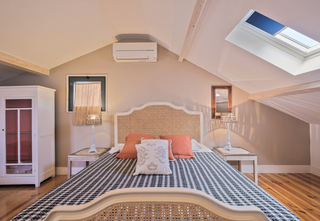 Apartment in Lisboa - Beautiful and Spacious apartment with Rooftop Apartment in Lisboa - Beautiful and Spacious apartment with Rooftop
