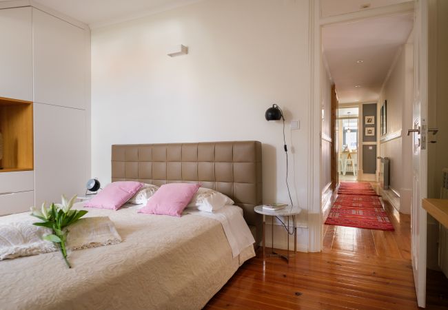 Apartment in Lisboa - Beautiful and Spacious apartment with Rooftop Apartment in Lisboa - Beautiful and Spacious apartment with Rooftop