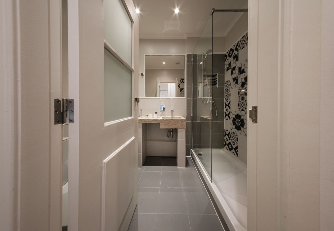 Apartment in Lisbon - Central and Serene Apartment in Baixa 107