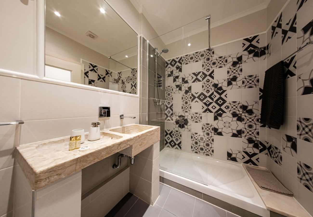 Apartment in Lisbon - Central and Serene Apartment in Baixa 107