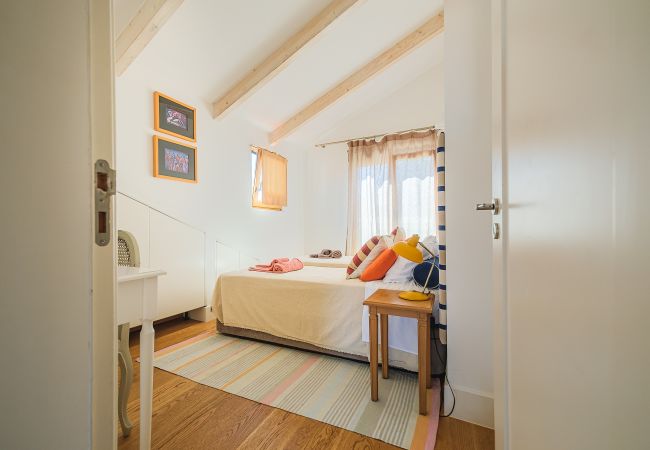 Apartment in Lisboa -  Fabulous Apartment with River & Town View  Apartment in Lisboa -  Fabulous Apartment with River & Town View