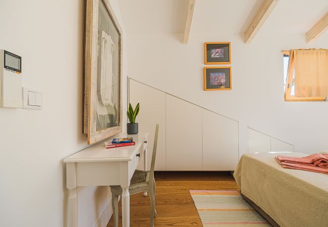 Apartment in Lisboa -  Fabulous Apartment with River & Town View  Apartment in Lisboa -  Fabulous Apartment with River & Town View