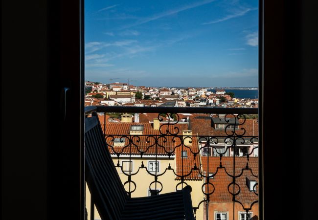Apartment in Lisboa -  Fabulous Apartment with River & Town View  Apartment in Lisboa -  Fabulous Apartment with River & Town View