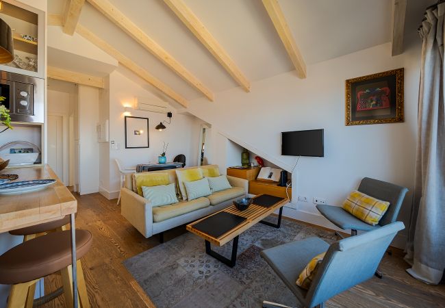 Apartment in Lisboa -  Fabulous Apartment with River & Town View  Apartment in Lisboa -  Fabulous Apartment with River & Town View