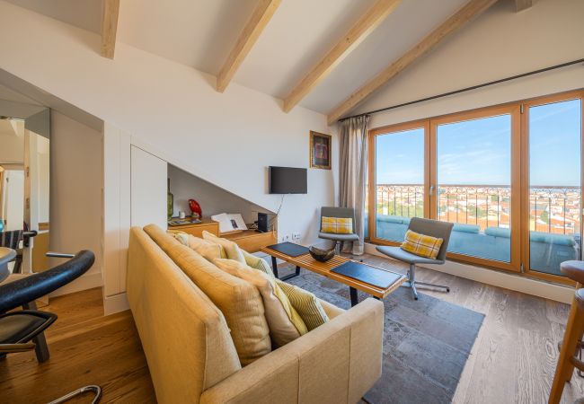 Apartment in Lisboa -  Fabulous Apartment with River & Town View  Apartment in Lisboa -  Fabulous Apartment with River & Town View