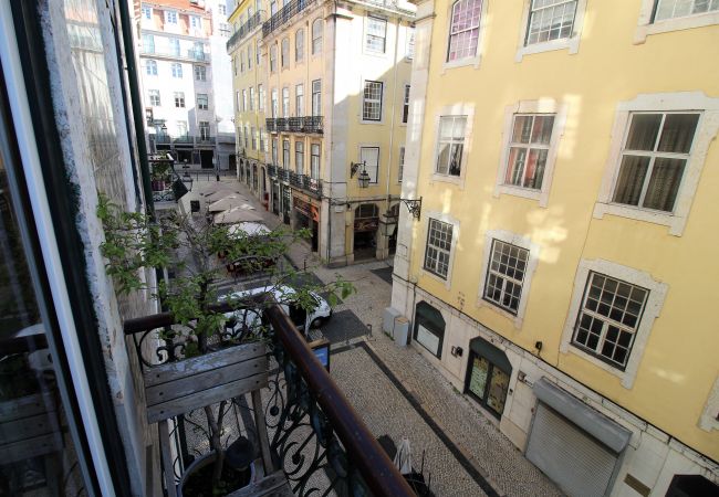 Apartment in Lisboa - Central Inviting Spacious Apartment in Baixa 107 Apartment in Lisboa - Central Inviting Spacious Apartment in Baixa 107