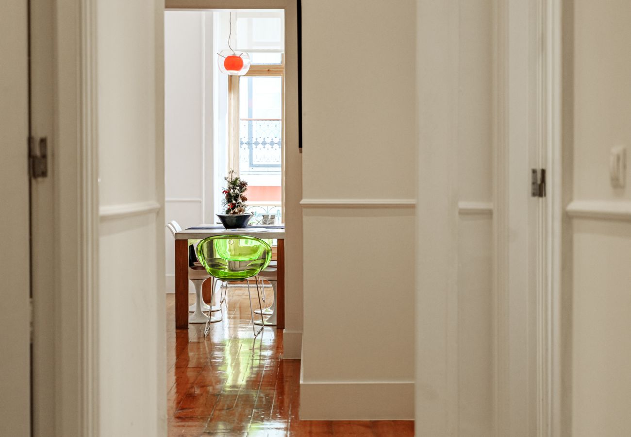 Apartment in Lisbon - Central Inviting and Spacious Family Apartment in Baixa 107