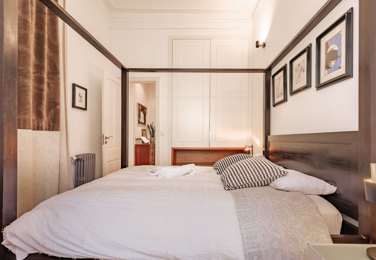 Apartment in Lisbon - Central Inviting and Spacious Family Apartment in Baixa 107