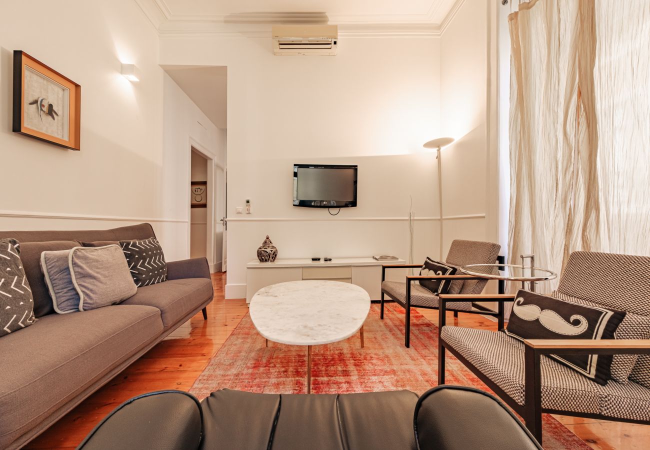 Apartment in Lisbon - Central Inviting and Spacious Family Apartment in Baixa 107